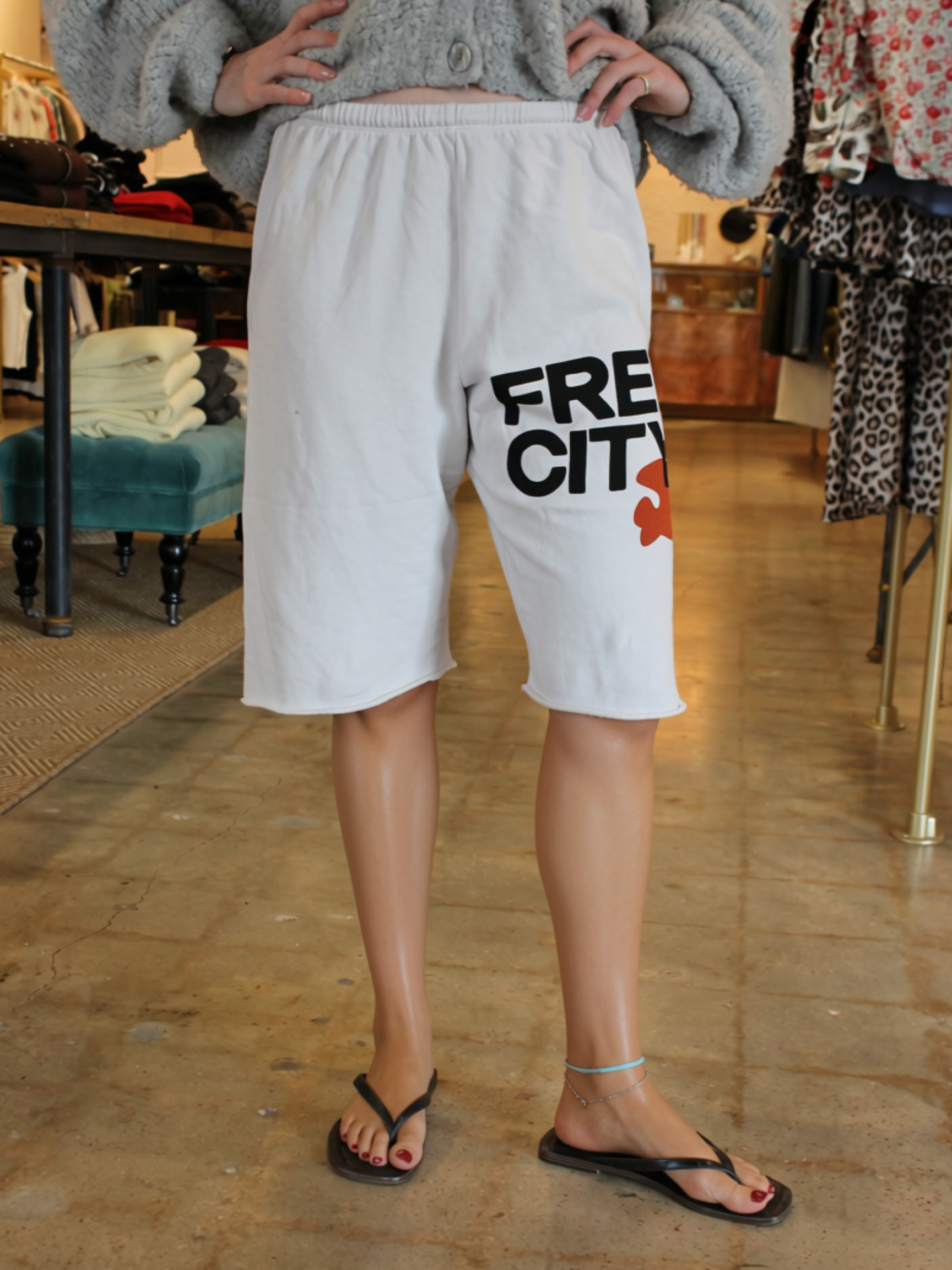 FreeCity Cutoffs - Superwhite