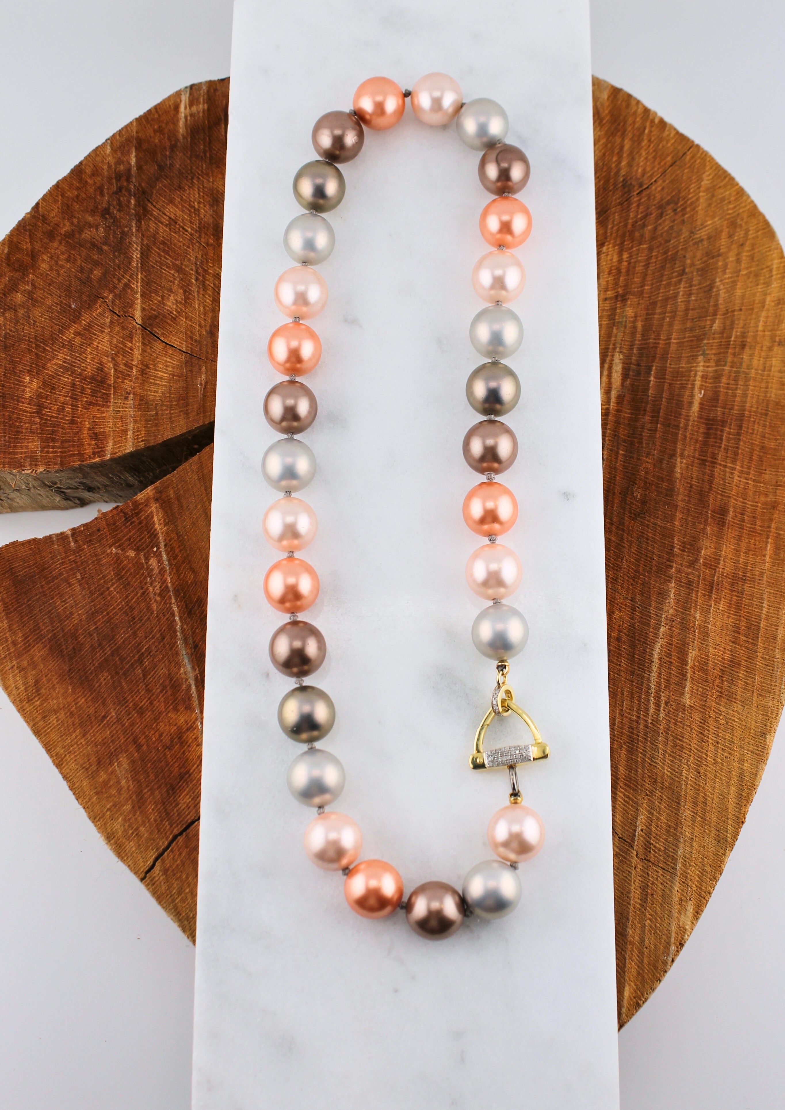Multicolor Mother of Pearl Beaded Necklace (y10691B)