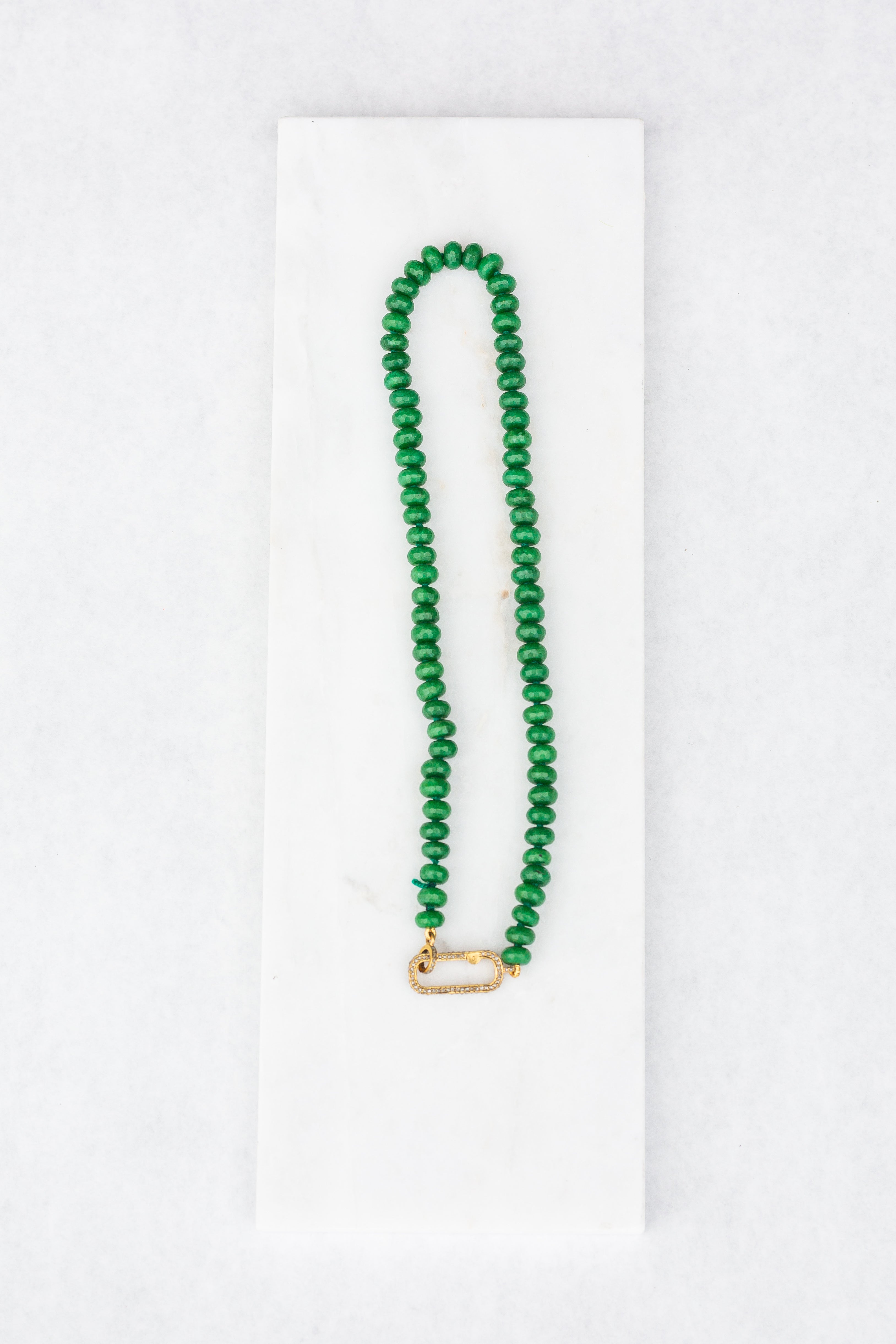 c108-17" bead emerald